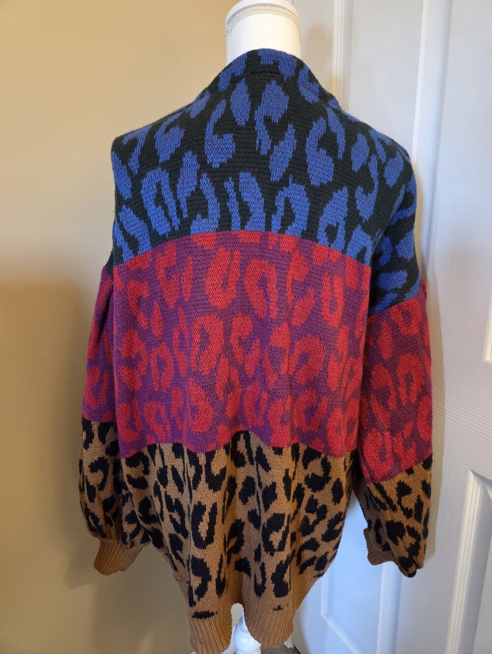 Farm Rio Mixed Leopard Open Front Cardigan - Picture 5 of 7